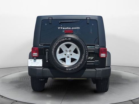 Used 2012 Jeep Wrangler Unlimited Sport AWD/4WD image 4