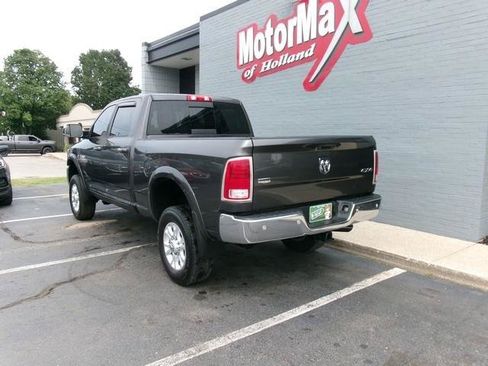 Used 2016 RAM 2500 Laramie w/ Snow Chief Group AWD/4WD image 9