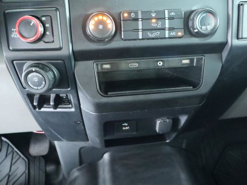 Used 2020 Ford F150 XL w/ Equipment Group 101A Mid AWD/4WD image 23