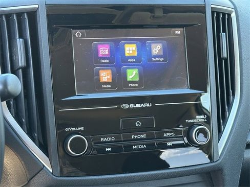 Used 2018 Subaru Crosstrek 2.0i Premium w/ Moonroof Package image 17