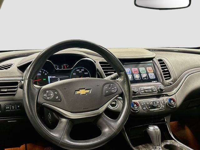 Used 2015 Chevrolet Impala LTZ FWD image 14