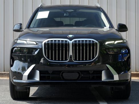 Used 2024 BMW X7 xDrive40i AWD/4WD image 7