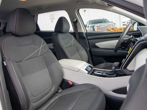 Certified 2024 Hyundai Tucson SE image 21