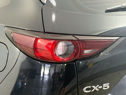 Used 2021 MAZDA CX-5 Sport FWD image 36