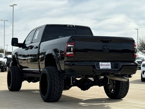 Used 2024 RAM 2500 Limited AWD/4WD image 7