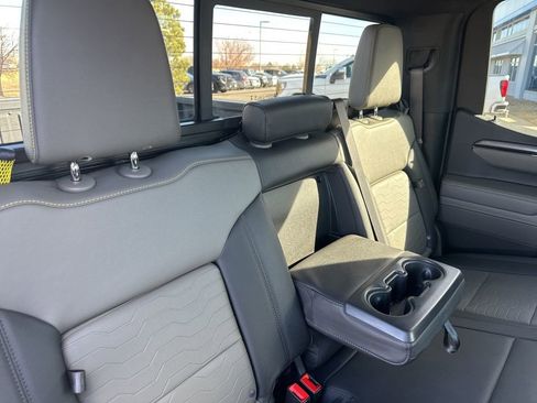 Certified 2025 Chevrolet Silverado 1500 ZR2 w/ ZR2 Bison Edition image 21