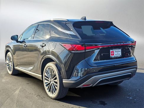 Used 2026 Lexus RX 450h Luxury w/ Convenience Package image 12