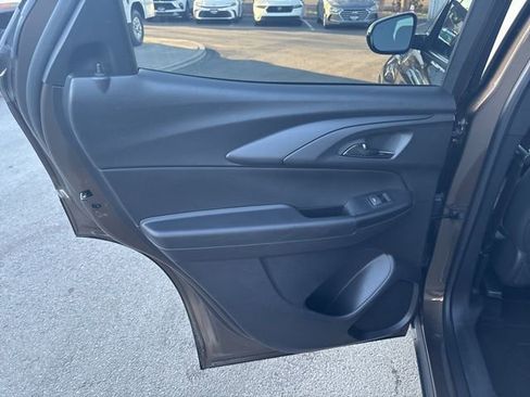 Used 2022 Chevrolet TrailBlazer ACTIV w/ Technology Package image 28