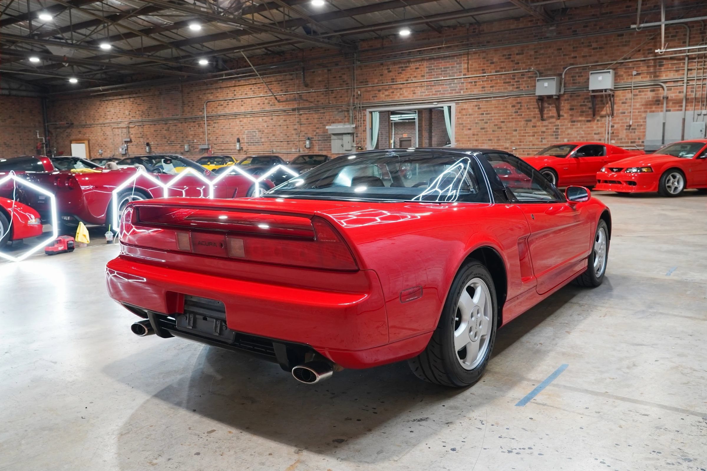 Used 1993 Acura NSX RWD image 12