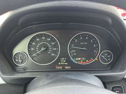 Used 2013 BMW 328i xDrive Sedan AWD/4WD image 30