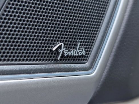 Used 2018 Volkswagen Atlas SEL Premium image 9