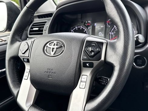 Used 2023 Toyota 4Runner SR5 Premium w/ Moonroof Package AWD/4WD image 11