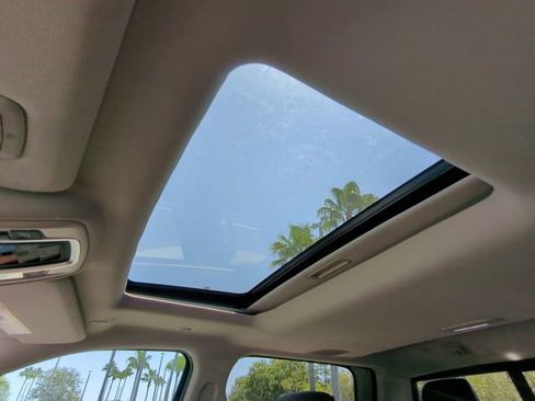 New 2025 RAM 2500 Limited image 19