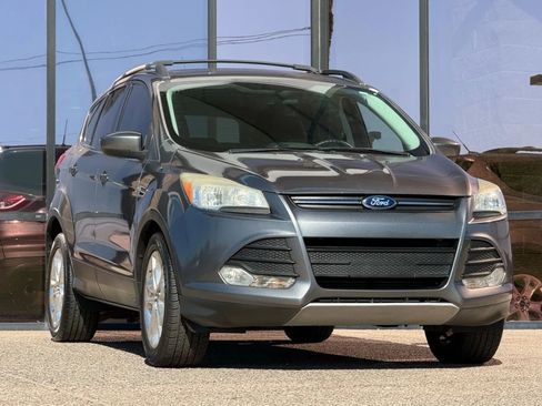 Used 2013 Ford Escape SE image 19
