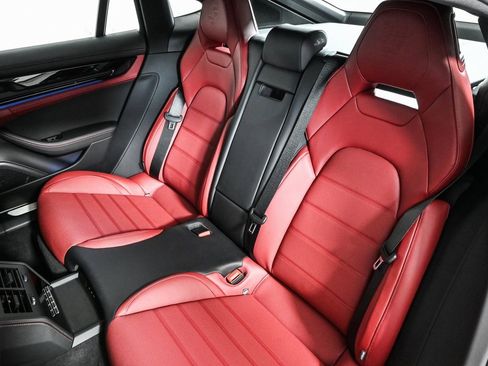 New 2025 Porsche Panamera RWD image 19