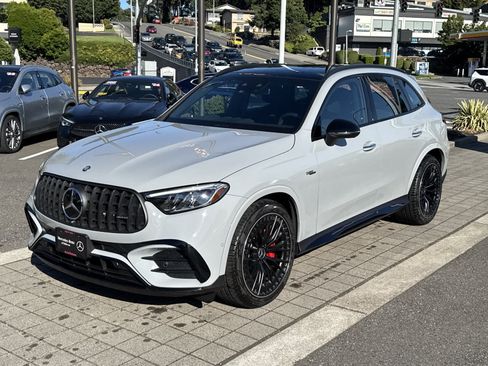 Used 2026 Mercedes-Benz GLC 43 AMG 4MATIC image 1