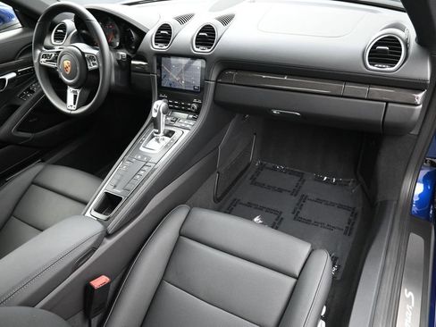 Certified 2025 Porsche 718 Cayman S RWD image 30