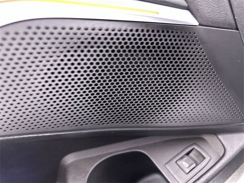 Used 2019 BMW 330i xDrive Sedan w/ Premium Package image 25