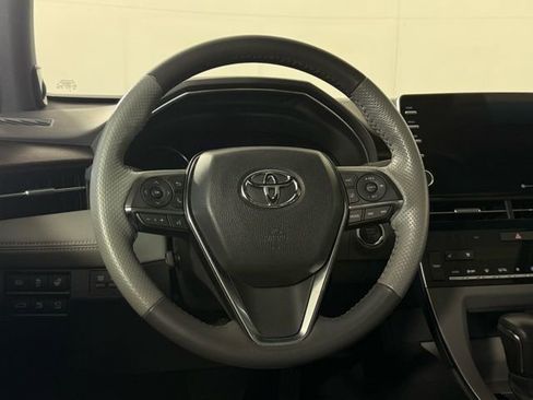Used 2022 Toyota Avalon Limited w/ Advanced Safety Package image 23
