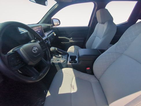 New 2026 Toyota Tacoma SR5 image 9