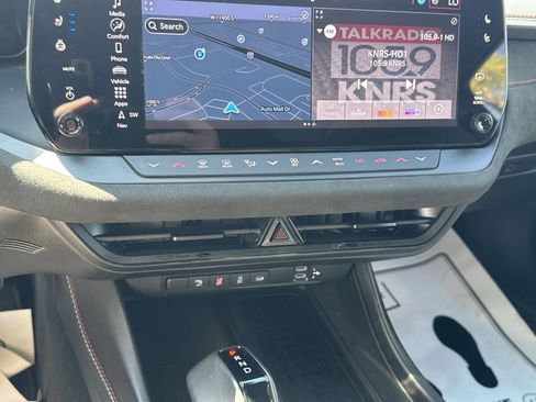 New 2024 Dodge Charger Scat Pack w/ Plus Group image 26