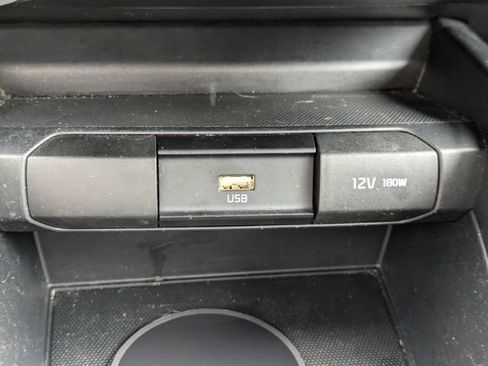 Used 2022 Kia Rio S FWD image 22
