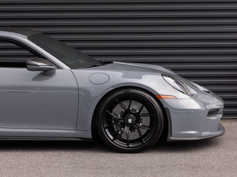 Certified 2024 Porsche 911 GT3 RWD image 9