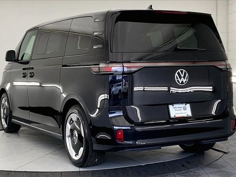 New 2025 Volkswagen ID. Buzz Pro S image 4