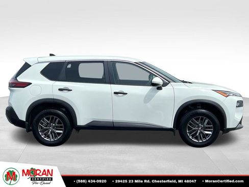 Used 2022 Nissan Rogue S AWD/4WD image 6