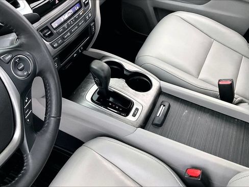 Used 2018 Honda Pilot EX-L image 18