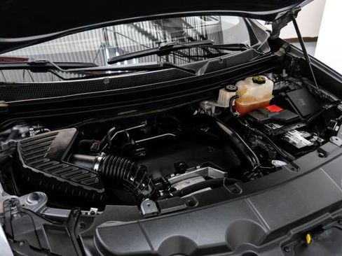 Used 2019 Chevrolet Traverse RS image 51