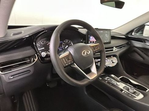 Used 2025 INFINITI QX60 Pure AWD/4WD image 14