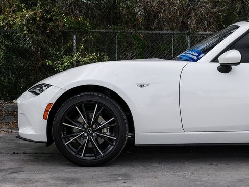 Used 2025 MAZDA MX-5 Miata RF Grand Touring image 33