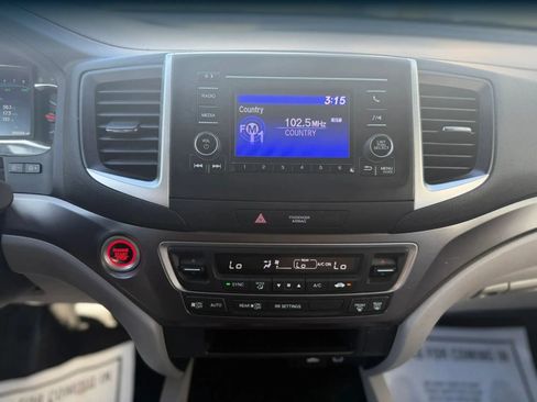Used 2021 Honda Pilot LX image 24