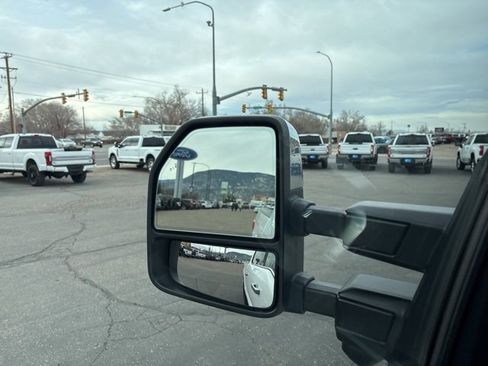 Used 2023 Ford F150 Lariat w/ Trailer Tow Package image 29