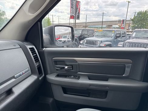 Used 2017 RAM 1500 Lone Star AWD/4WD image 23