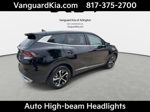 Certified 2025 Kia Sportage EX FWD image 9