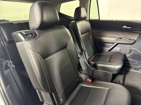 Used 2022 Volkswagen Atlas SEL image 12