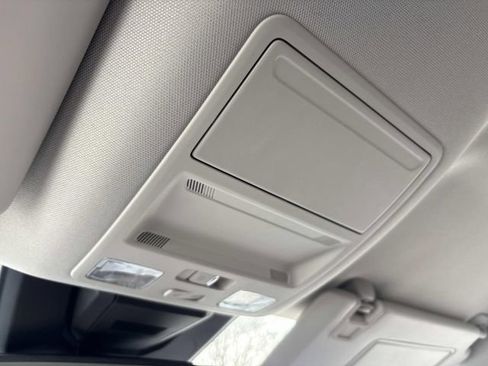 New 2025 Ford Ranger Lariat w/ FX4 Off-Road Package image 29