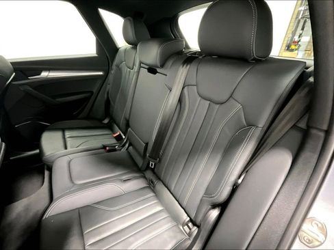 Used 2025 Audi Q5 2.0T Premium AWD/4WD image 34