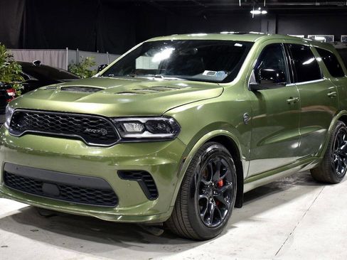 Used 2021 Dodge Durango SRT Hellcat w/ Premium Interior Group image 6