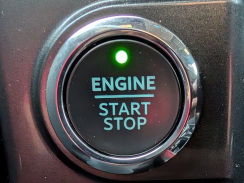 Used 2022 Ford F150 XLT w/ Equipment Group 302A High image 26