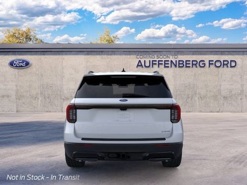 New 2026 Ford Explorer ST-Line w/ ST-Line Street Pack AWD/4WD image 5