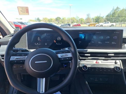 Used 2024 Hyundai Sonata SEL image 3