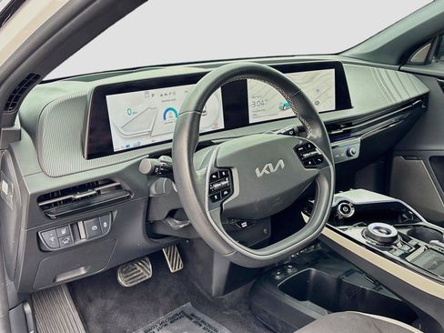 Used 2024 Kia EV6 GT-Line RWD image 9