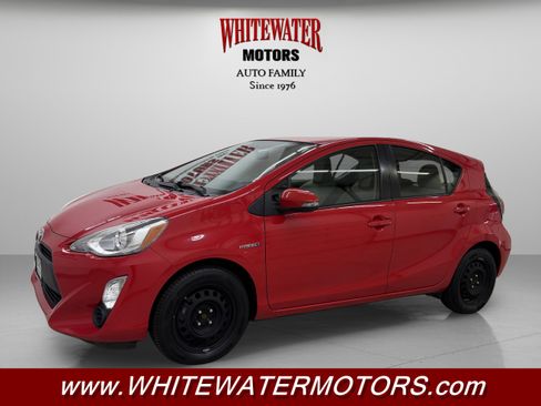 Used 2015 Toyota Prius C One FWD image 1