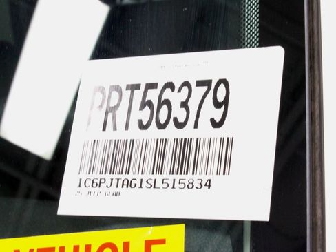 Used 2025 Jeep Gladiator Sport AWD/4WD image 32