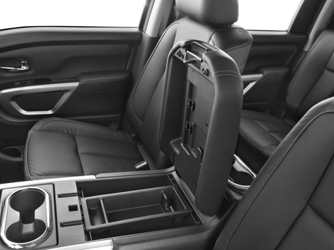 Used 2016 Nissan Titan SL RWD image 46