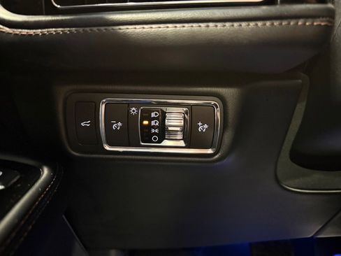 Used 2023 Lincoln Aviator Reserve w/ Elements Package Plus image 44