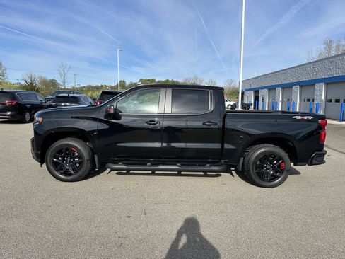 Used 2021 Chevrolet Silverado 1500 RST w/ Redline Edition AWD/4WD image 2